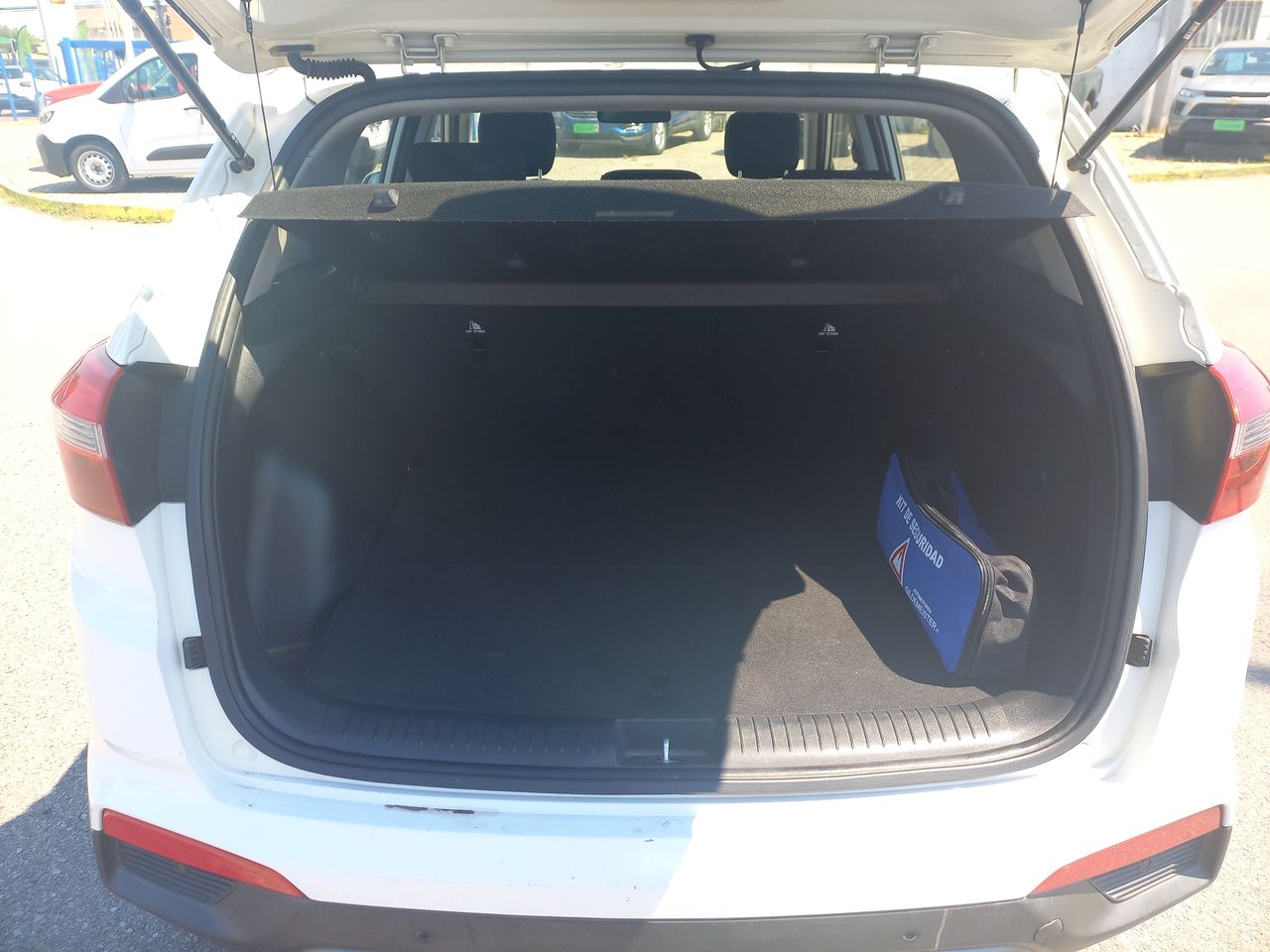 HYUNDAI - 19