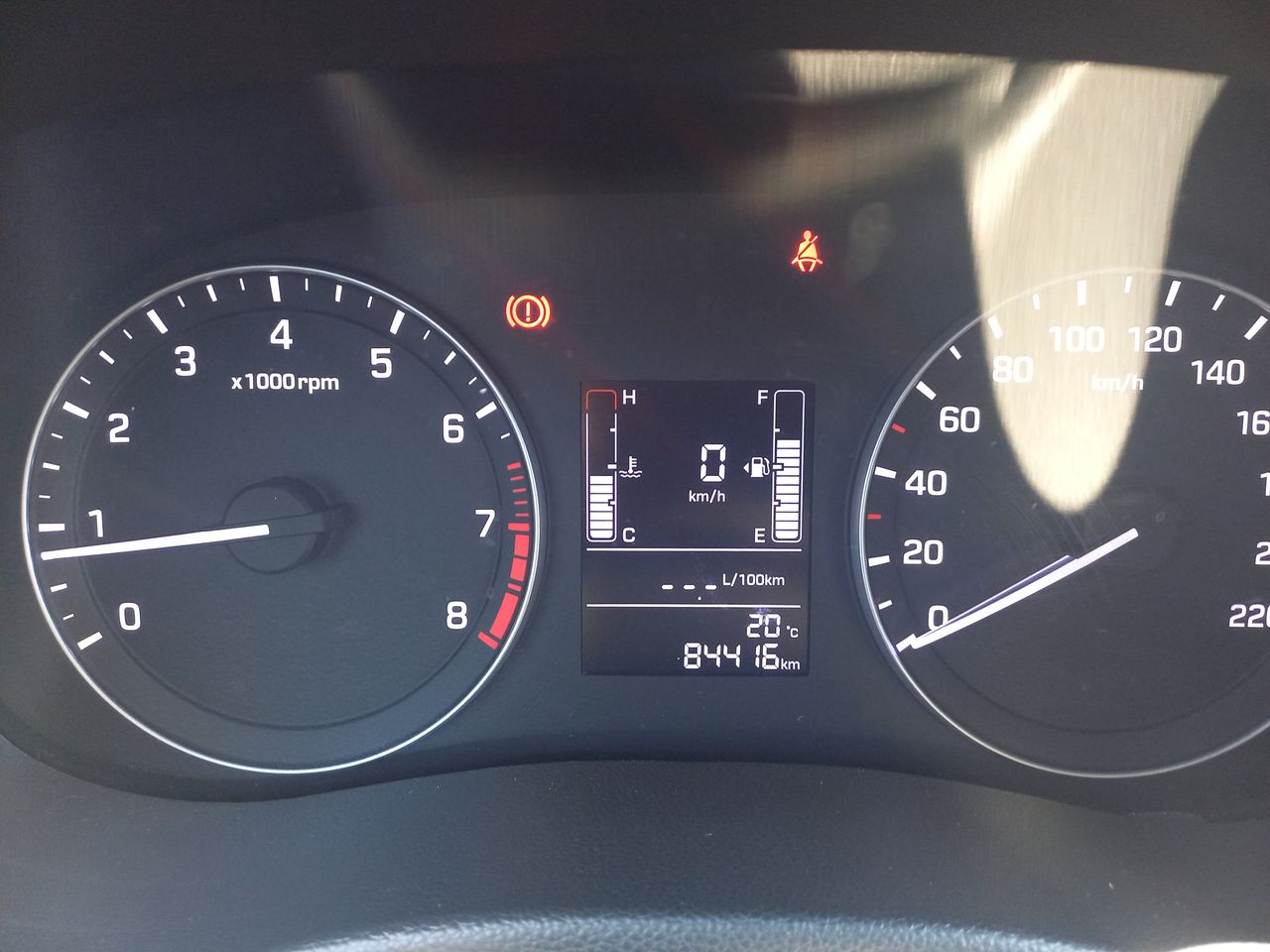 HYUNDAI - 22