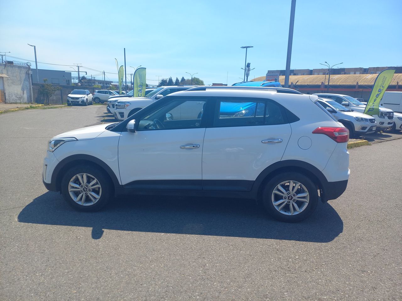 HYUNDAI - 4