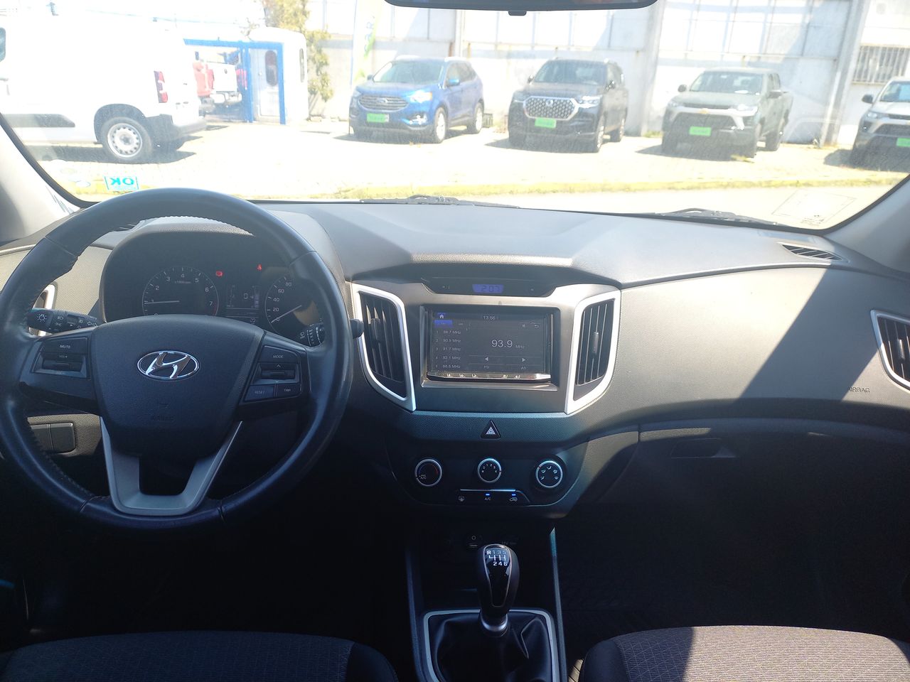HYUNDAI - 9