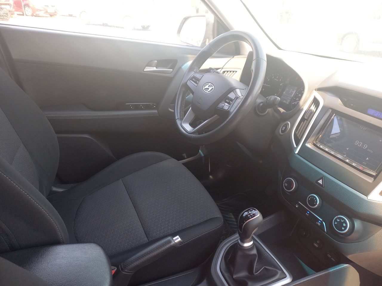 HYUNDAI - 13
