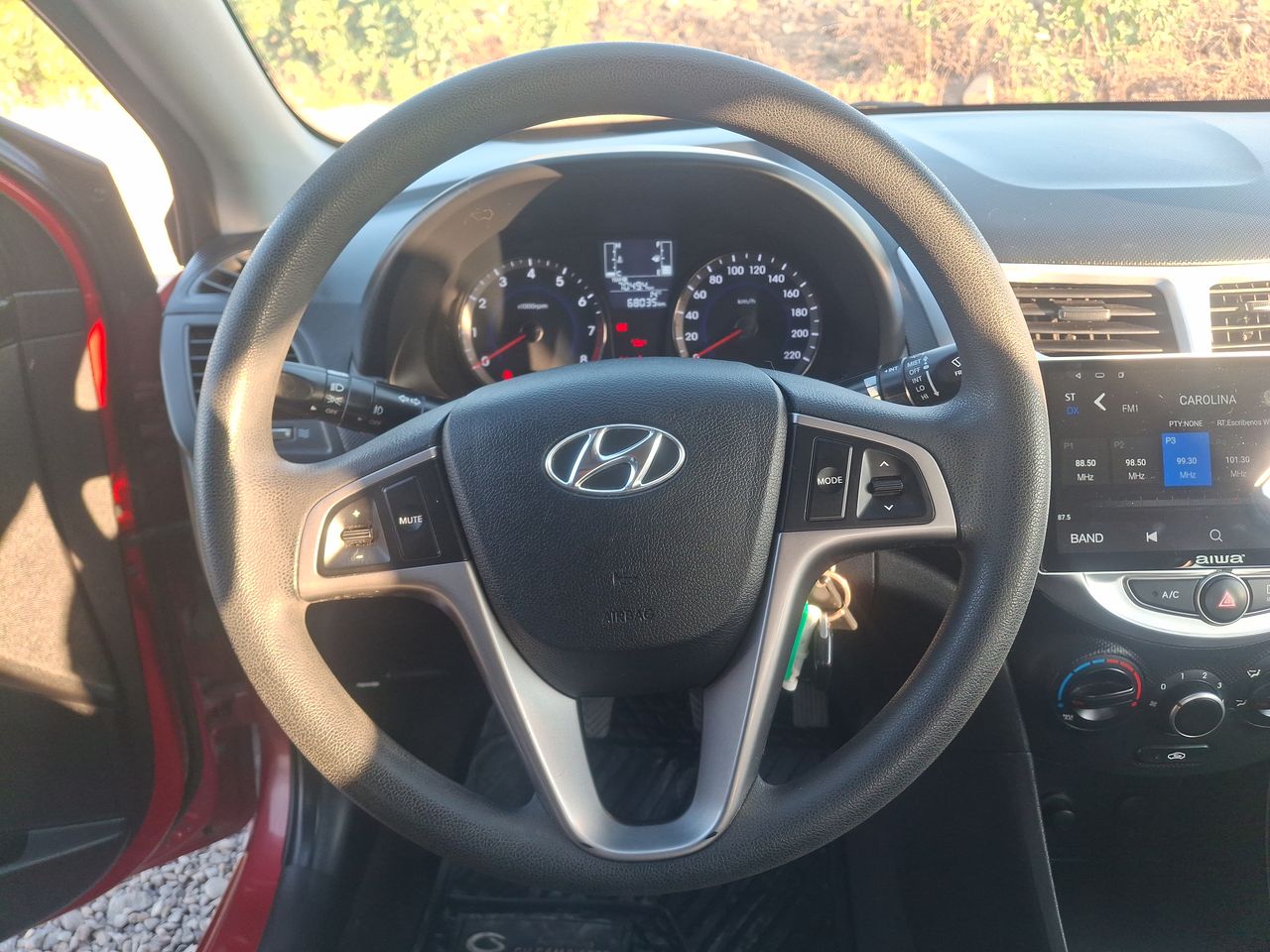 HYUNDAI - 15