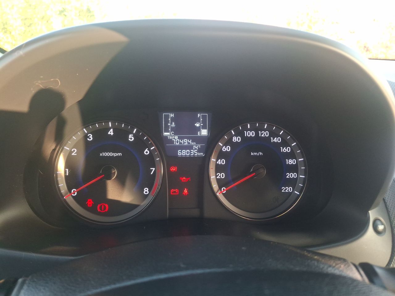 HYUNDAI - 17