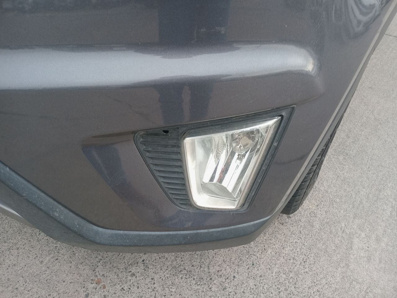HYUNDAI - 9