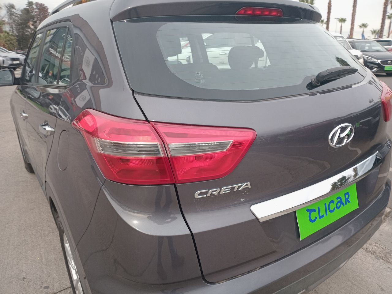 HYUNDAI - 10