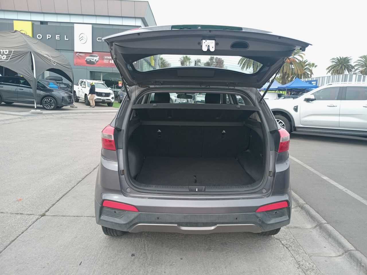 HYUNDAI - 11