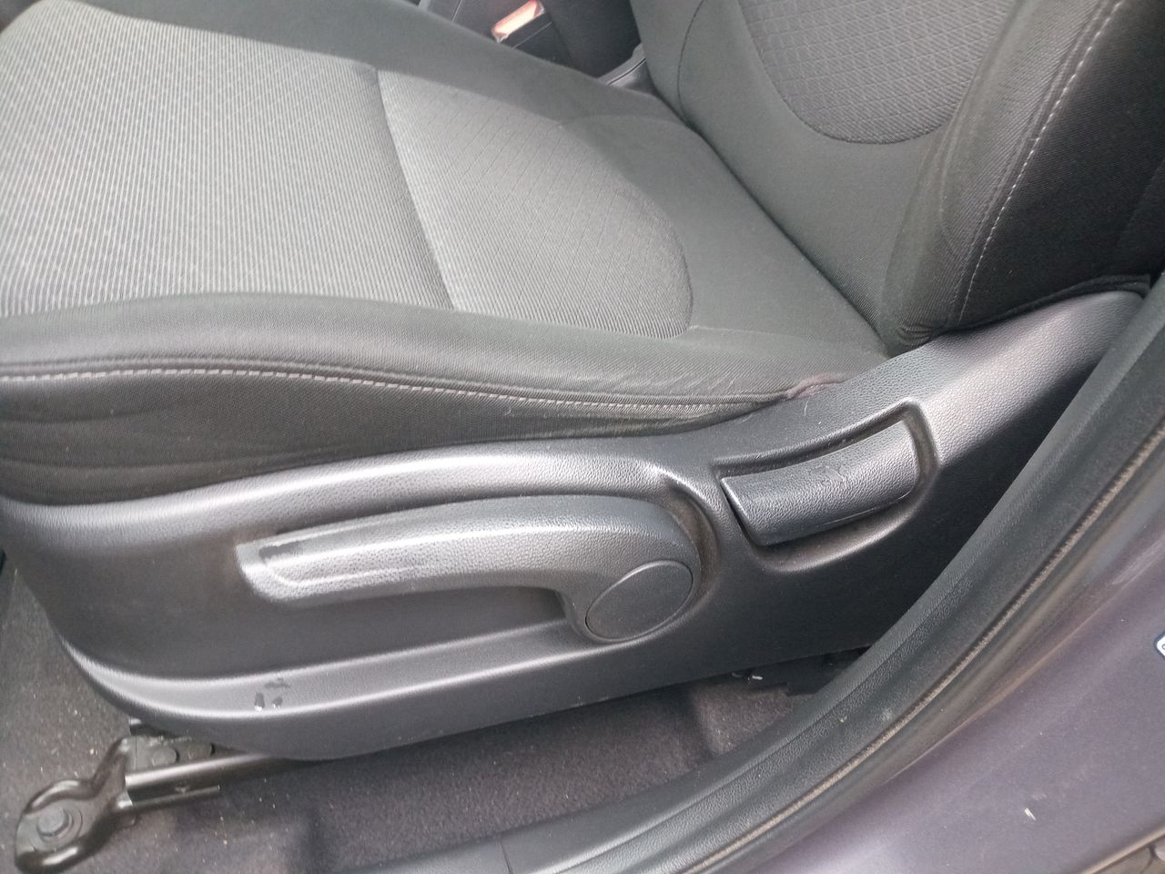 HYUNDAI - 13