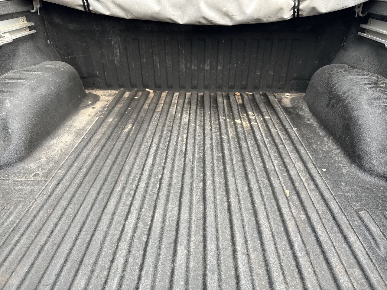 Nissan Np300 — foto 14 de 27