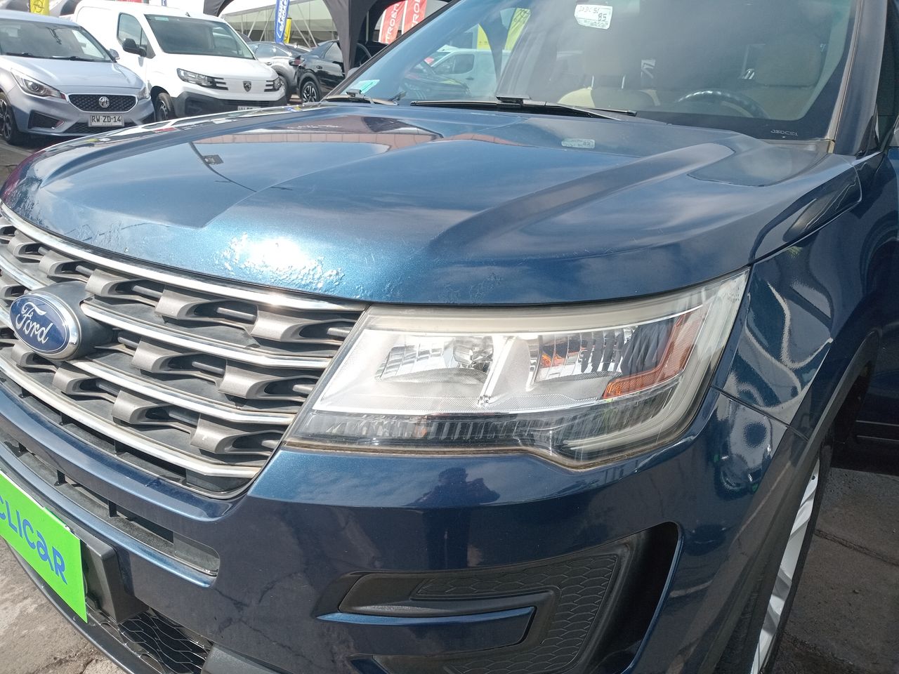 Ford Explorer — foto 18 de 35