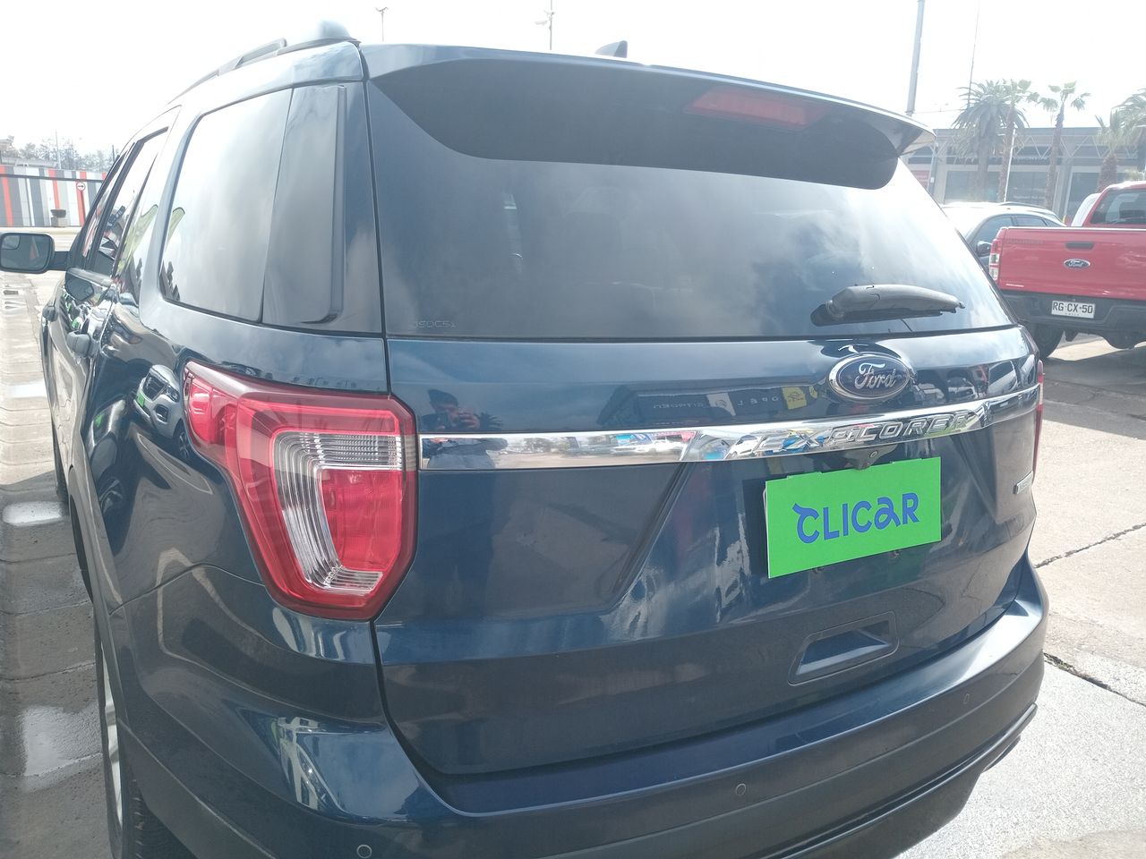 Ford Explorer — foto 19 de 35