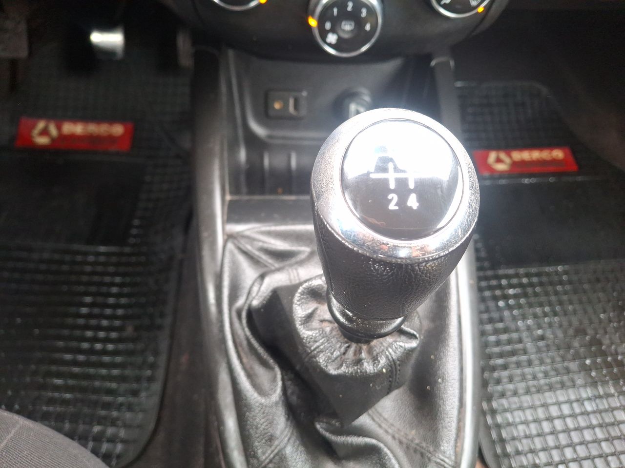 CHEVROLET - 18