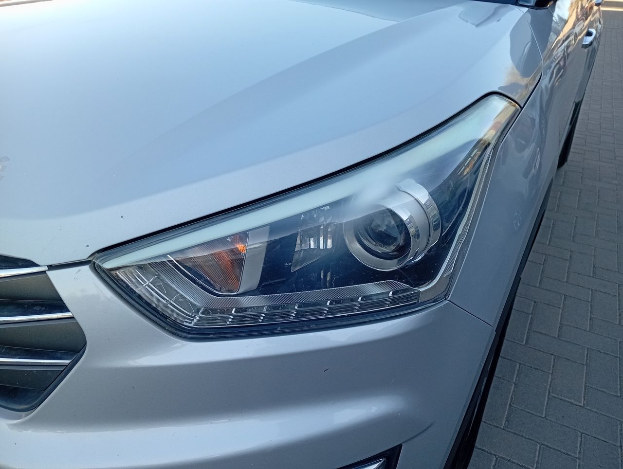 HYUNDAI - 8