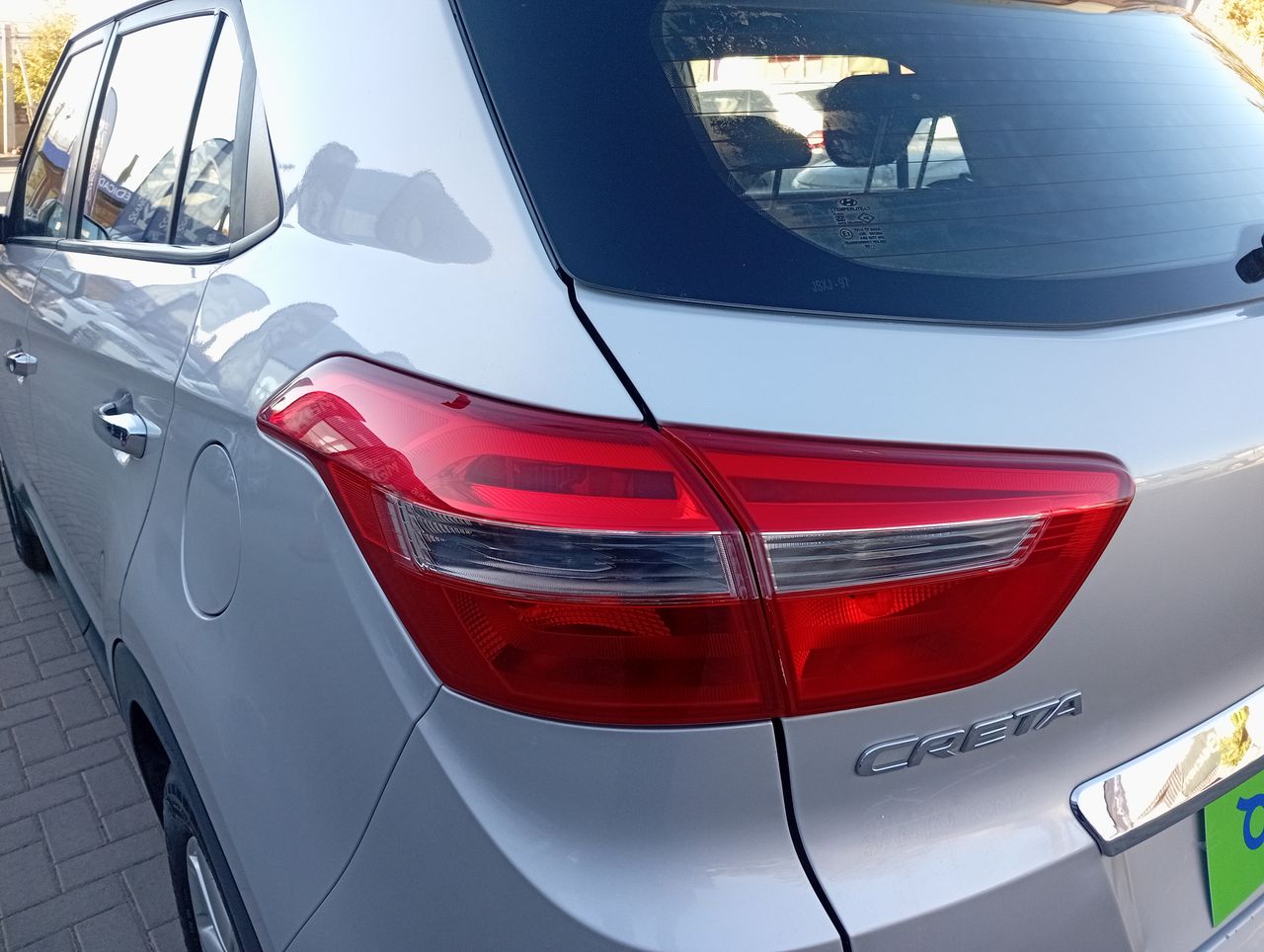 HYUNDAI - 10