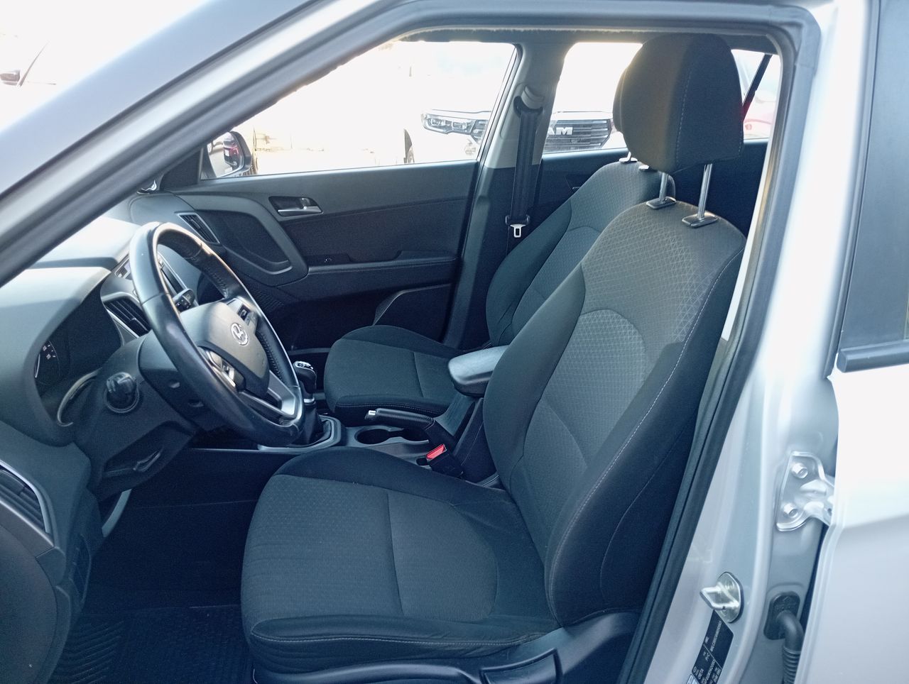 HYUNDAI - 14