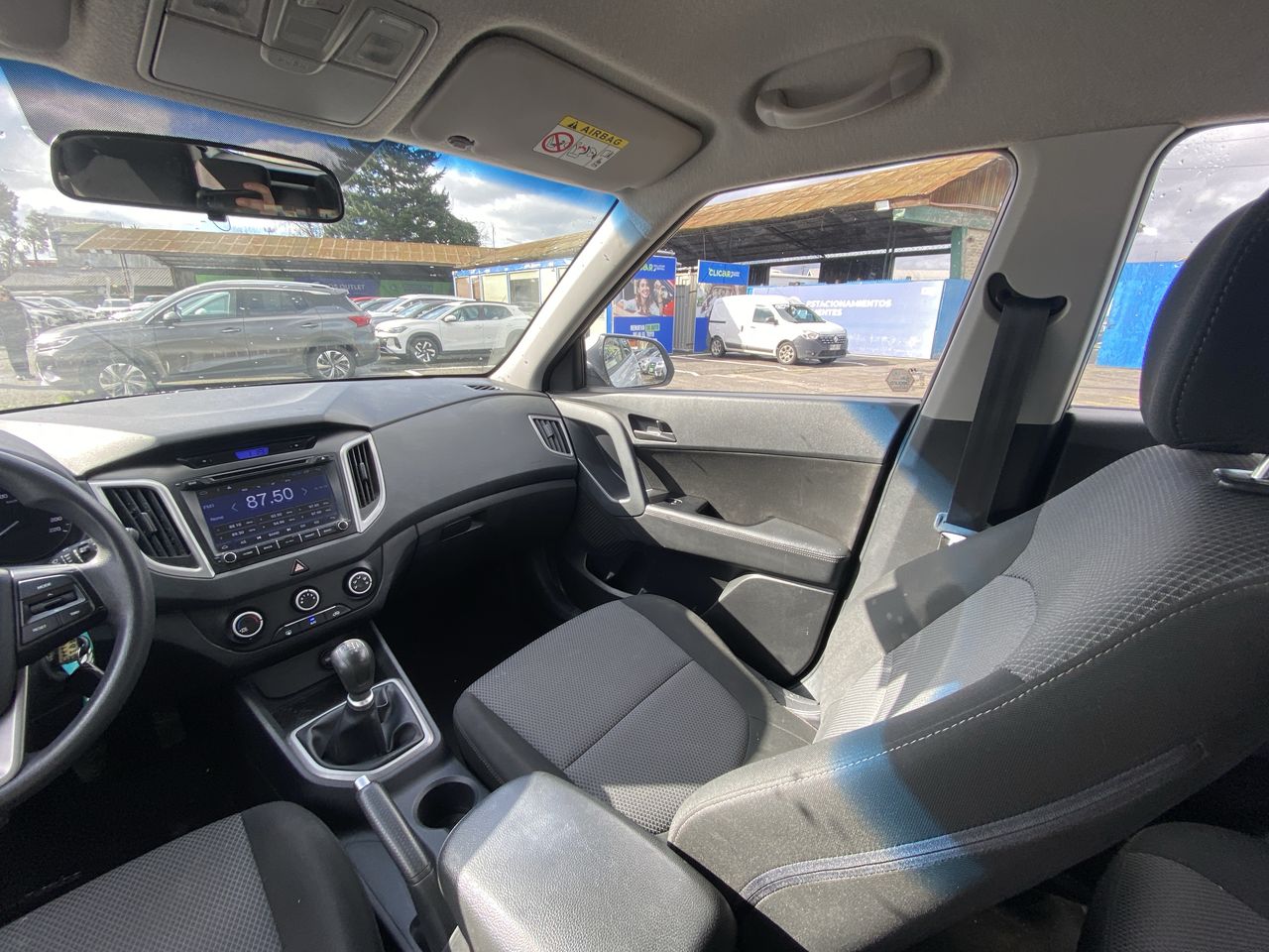 HYUNDAI - 2