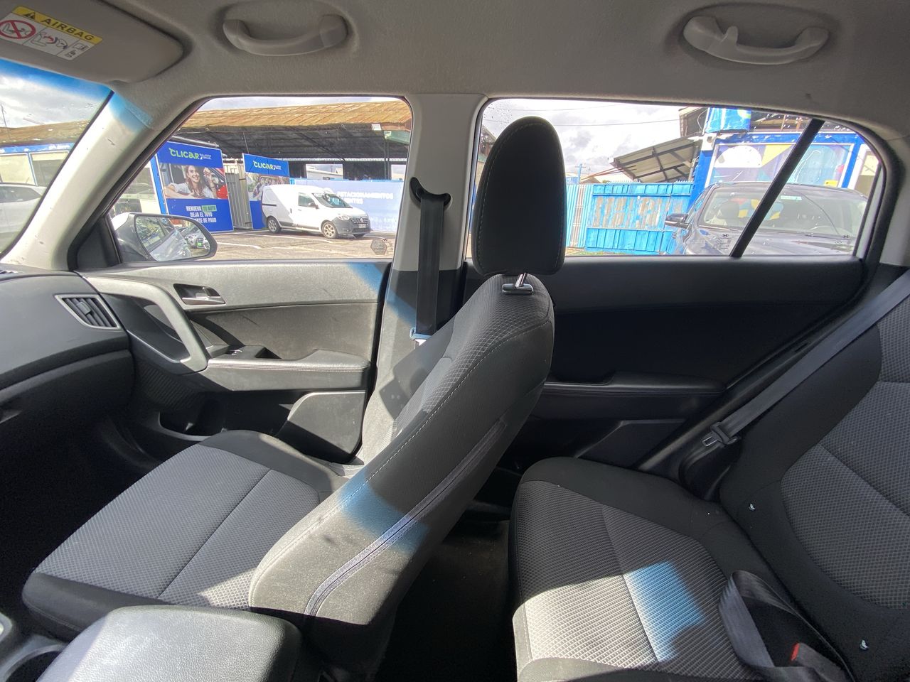 HYUNDAI - 3