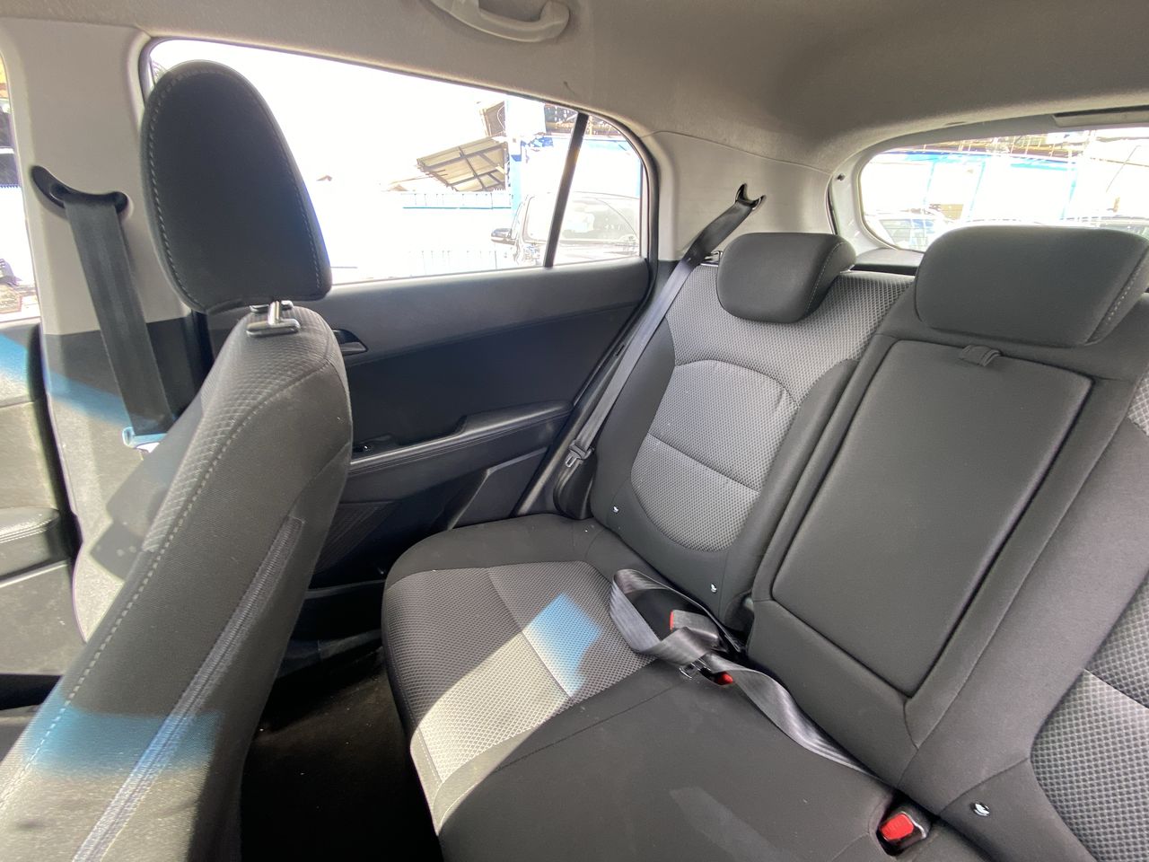 HYUNDAI - 4