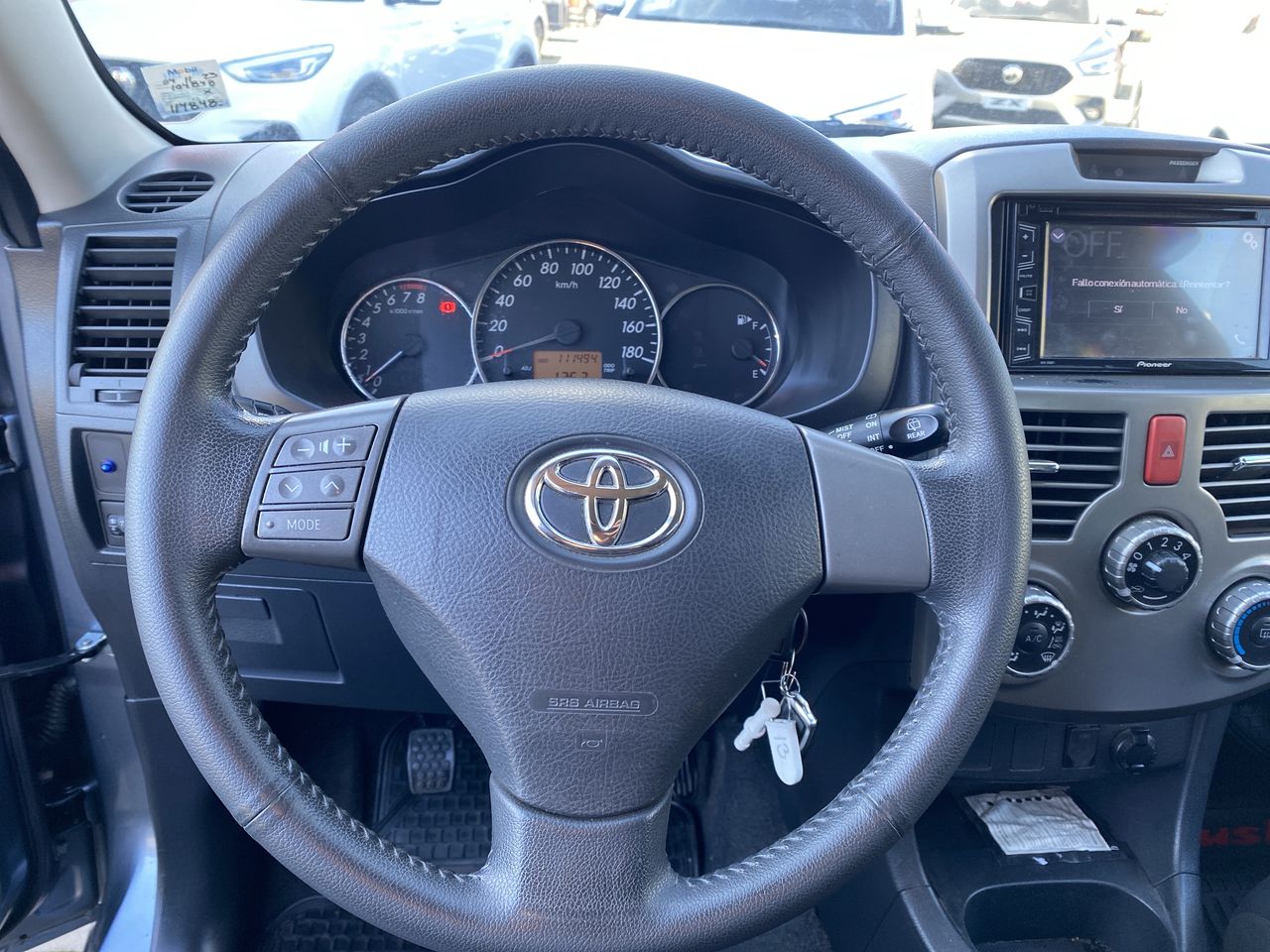 TOYOTA - 25