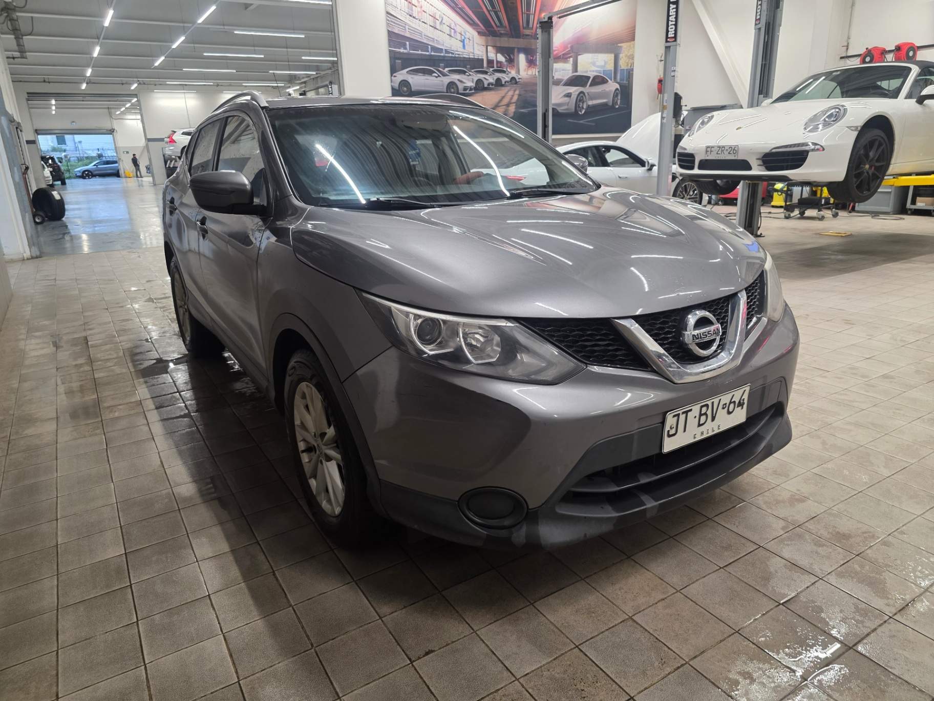 NISSAN