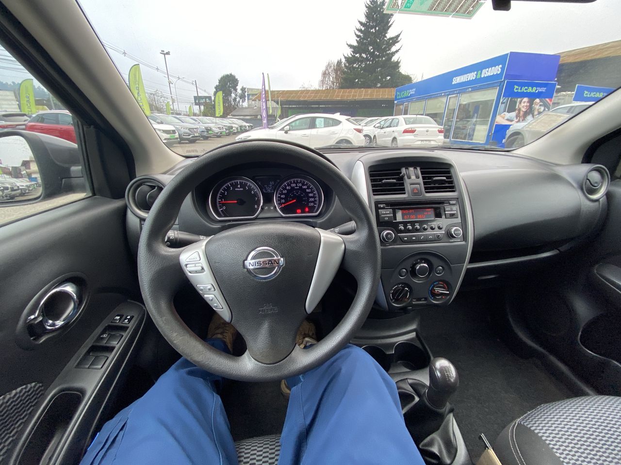 NISSAN - 21