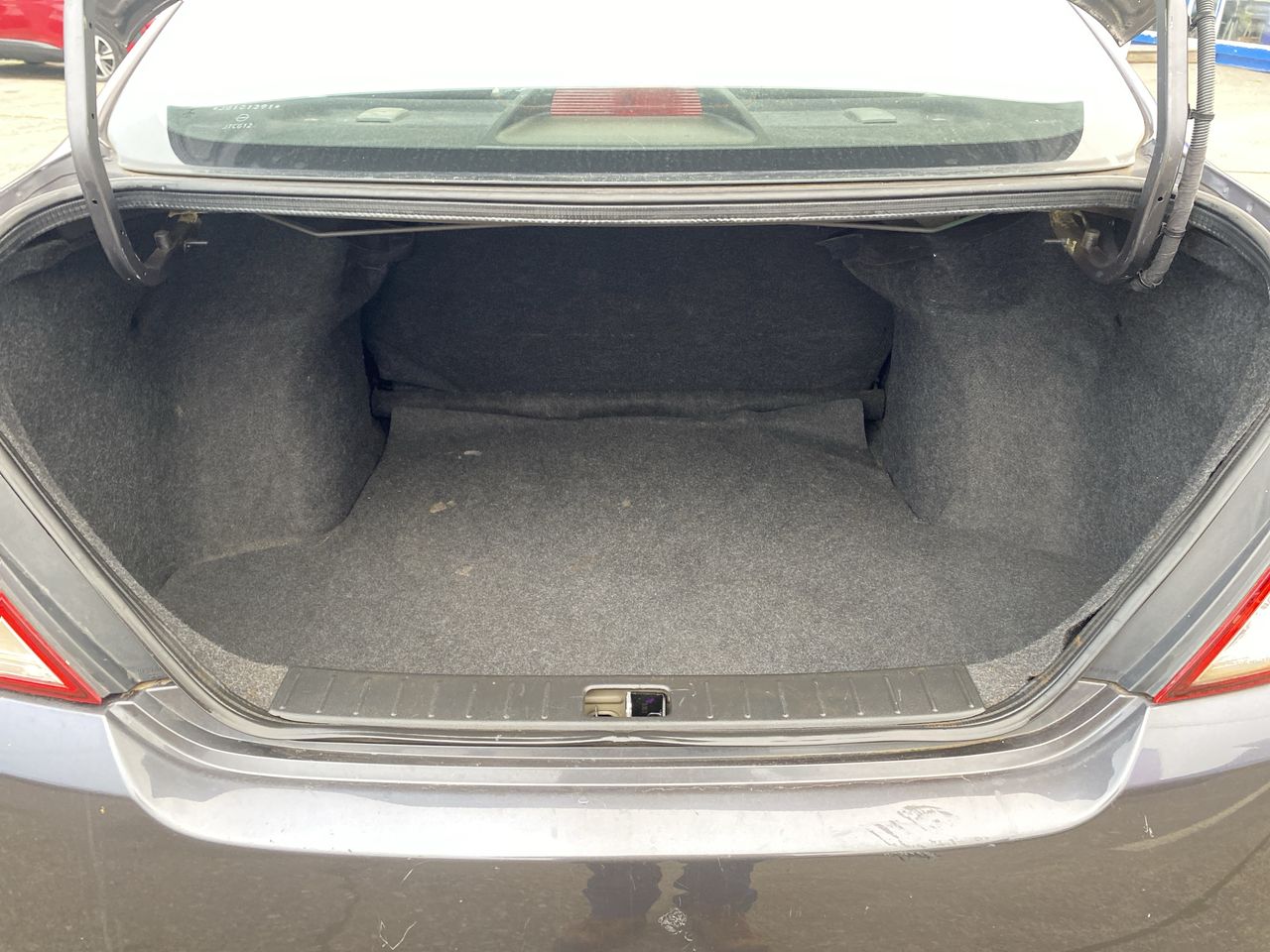 NISSAN - 12