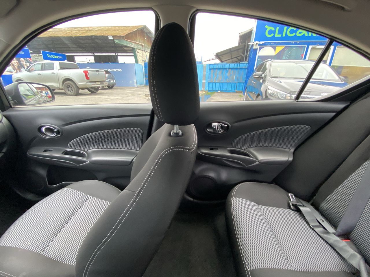 NISSAN - 3