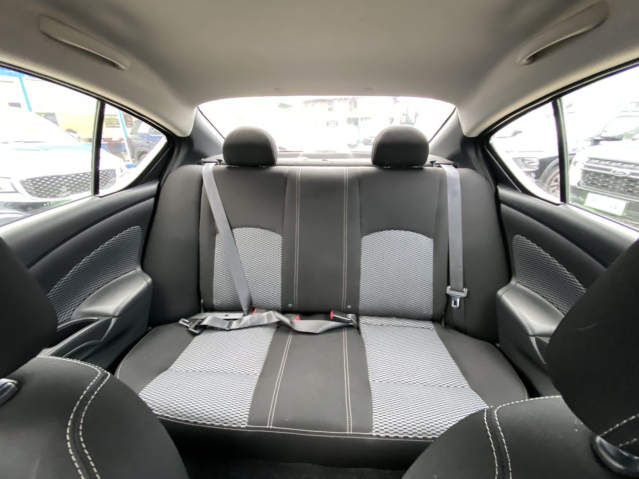 NISSAN - 5