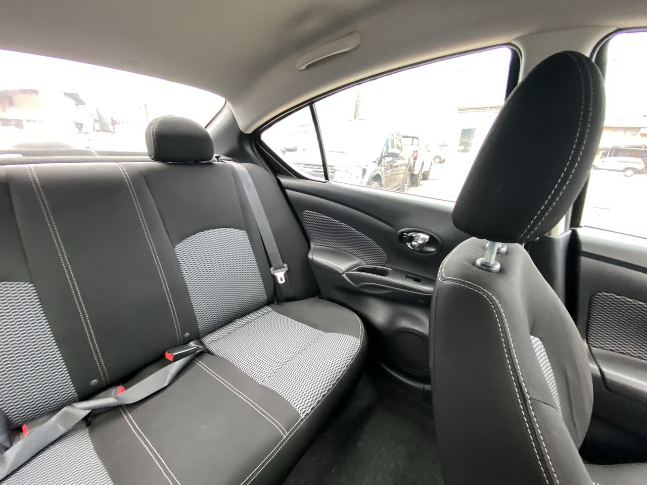 NISSAN - 6