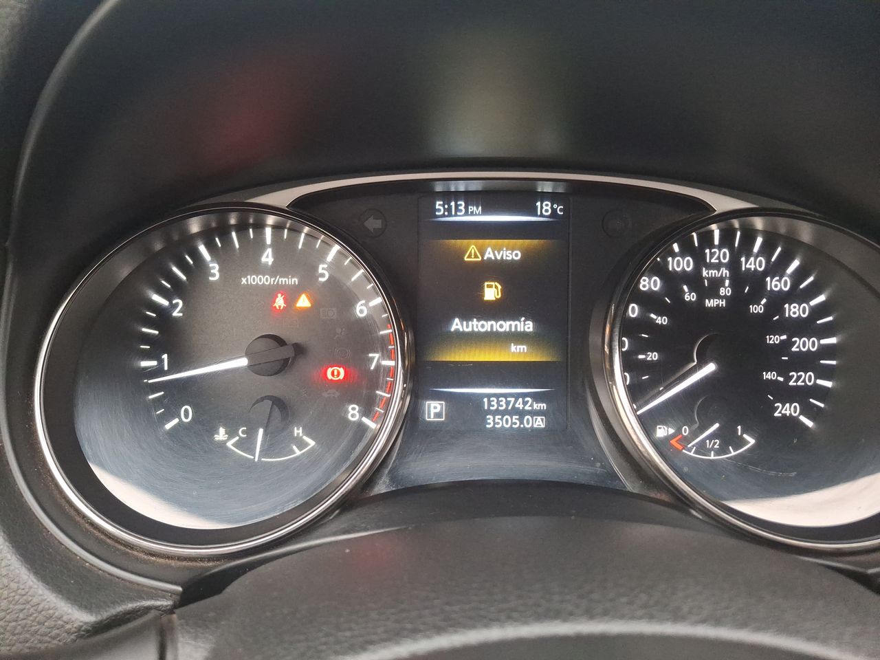 NISSAN - 15