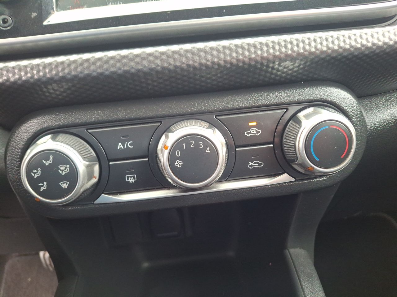 Nissan Kicks — foto 20 de 22