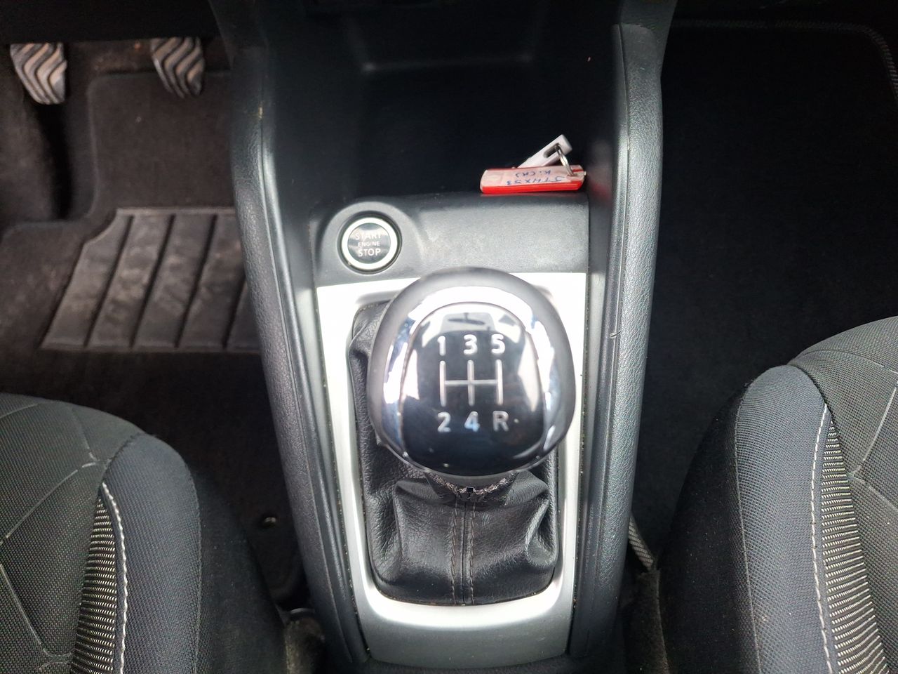 Nissan Kicks — foto 21 de 22