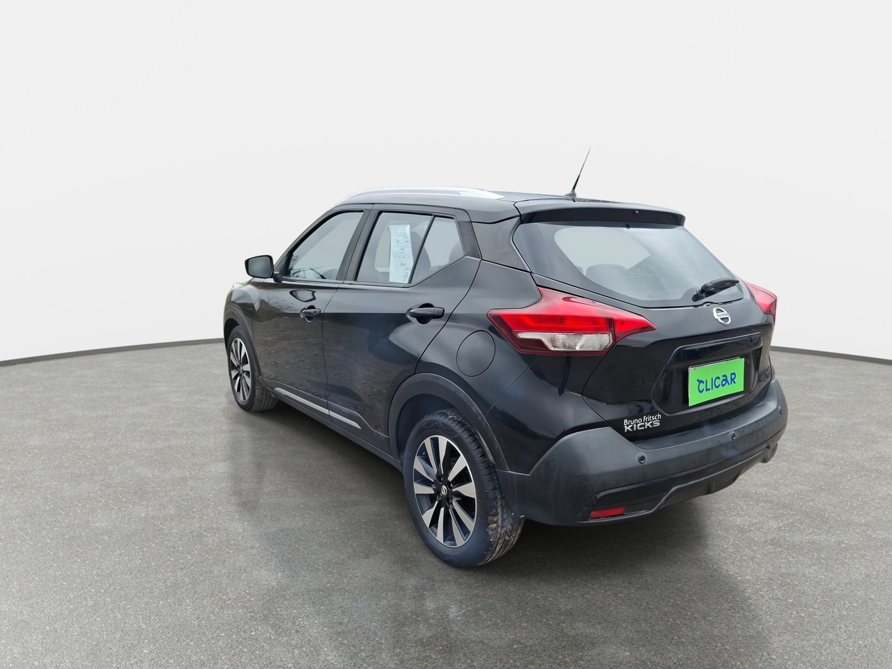 NISSAN - 5