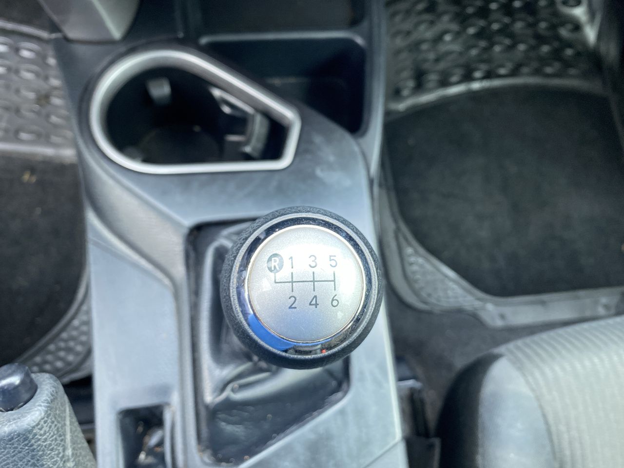 TOYOTA - 29