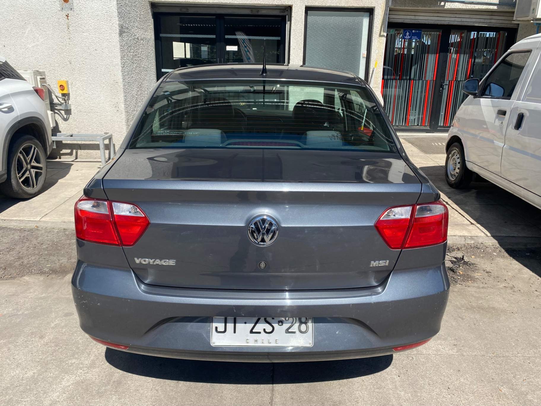 VOLKSWAGEN - 5