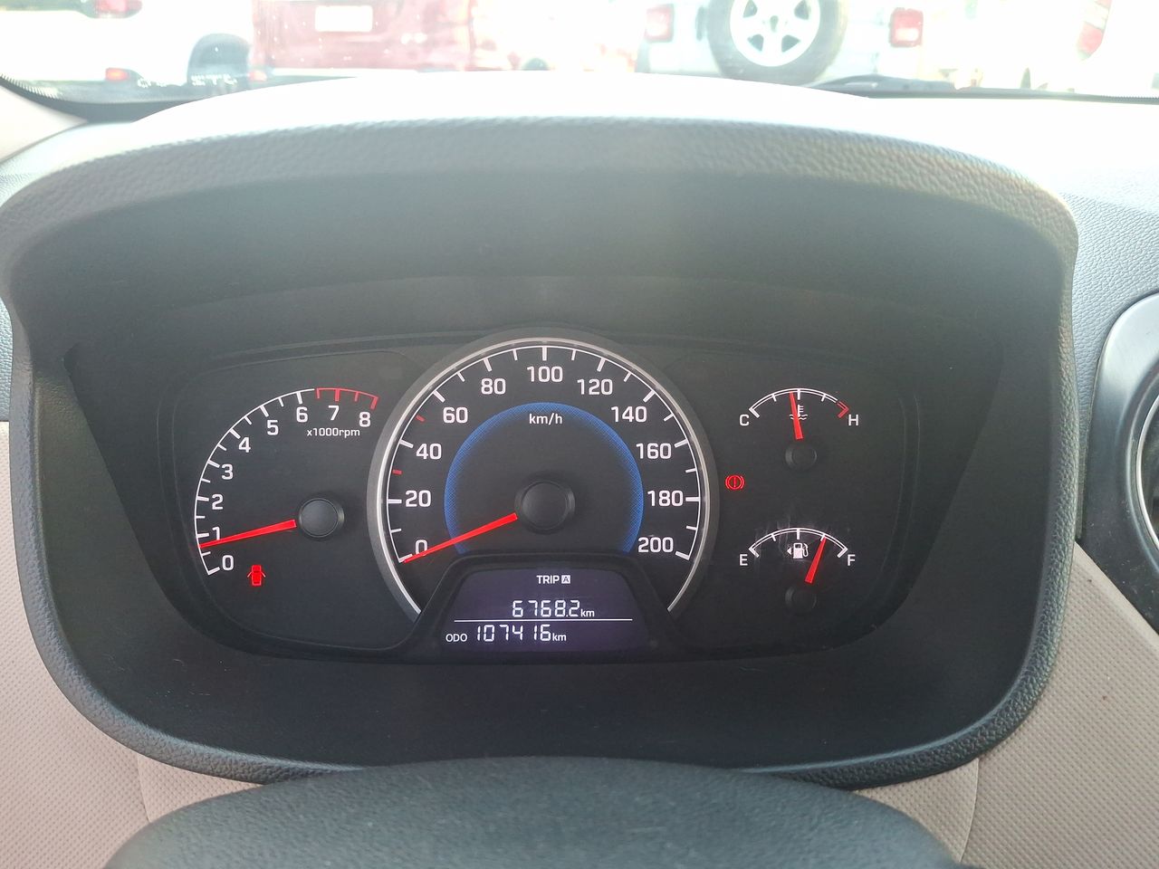 HYUNDAI - 26