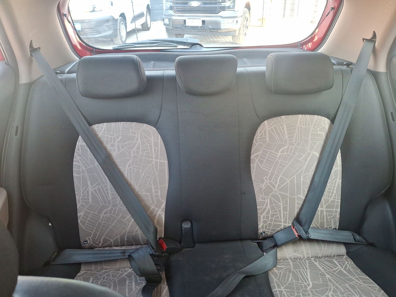 HYUNDAI - 13