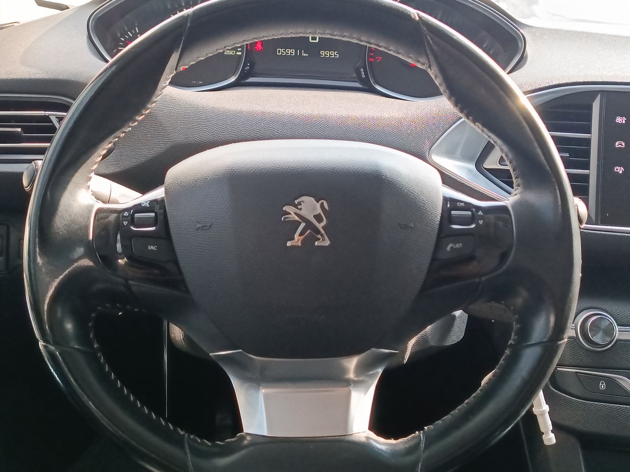 PEUGEOT - 23