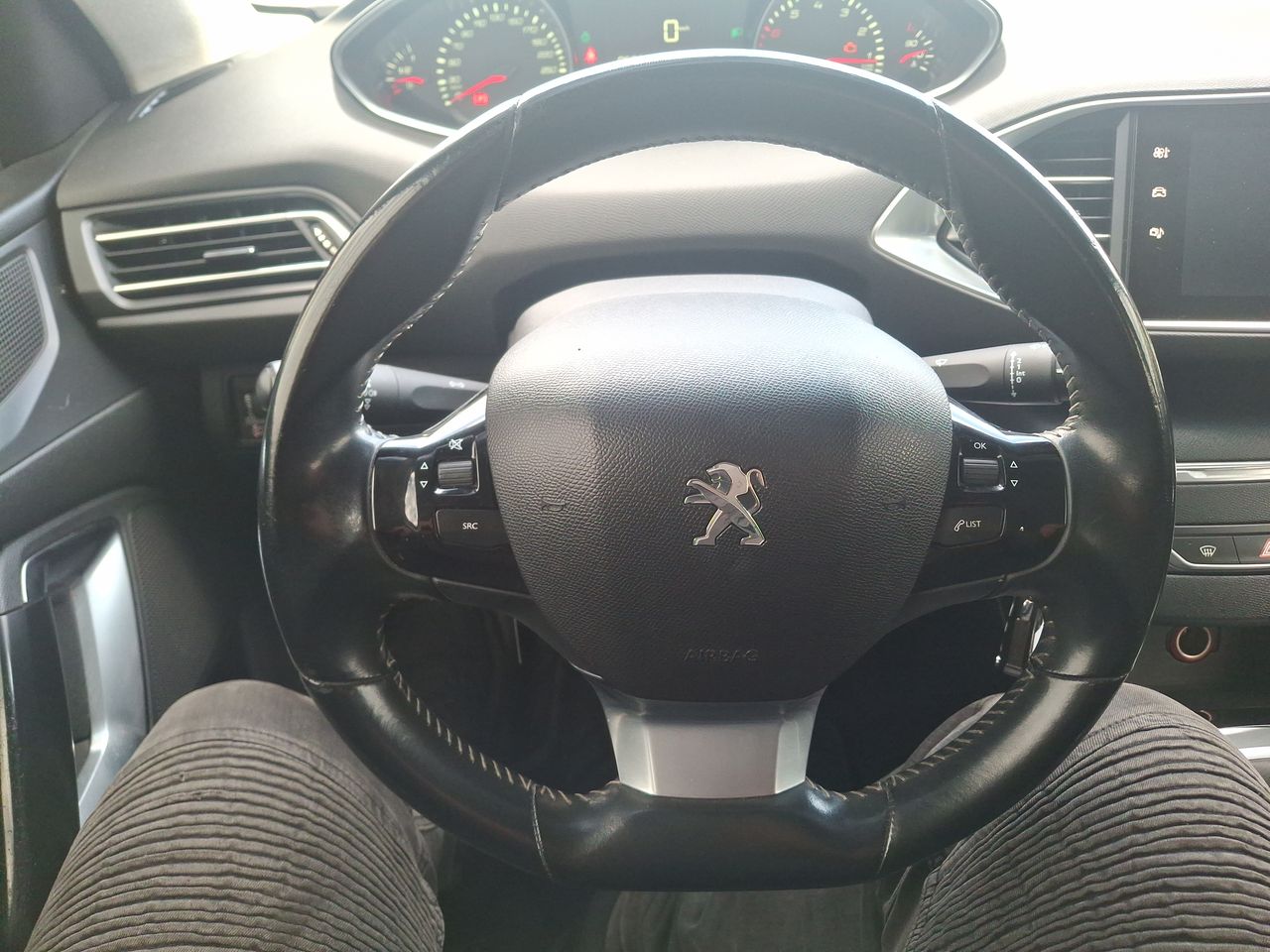 PEUGEOT - 23