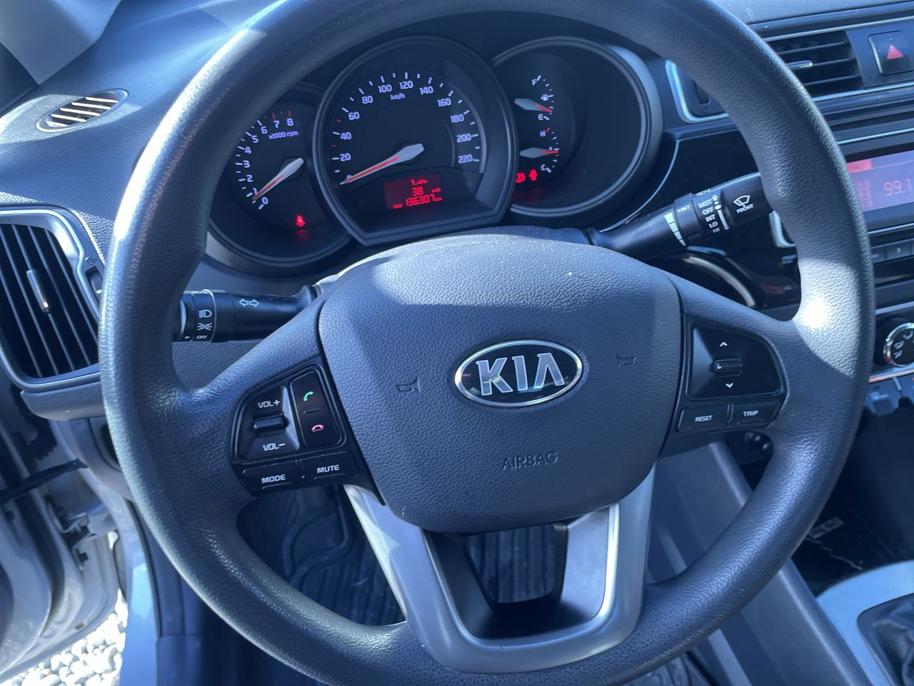 KIA - 15