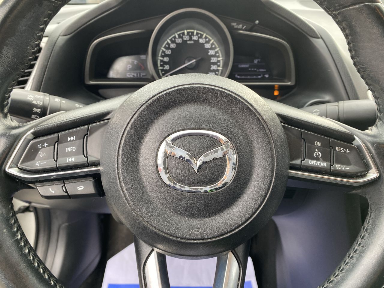 MAZDA - 26