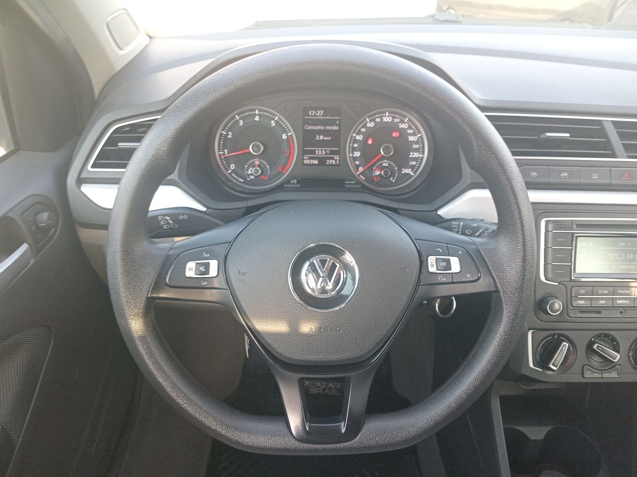 VOLKSWAGEN - 16