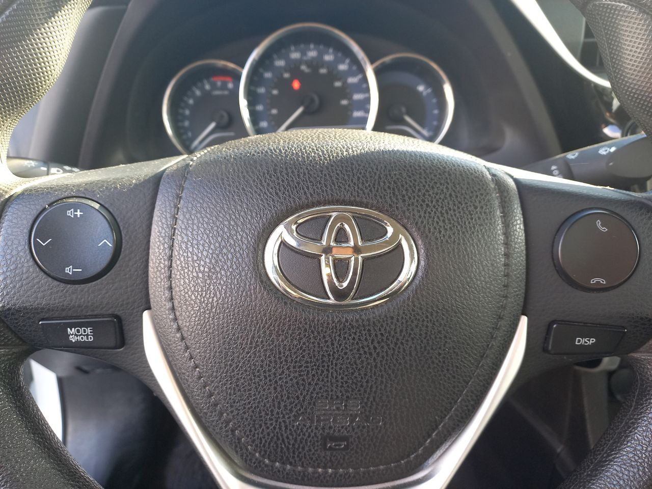 TOYOTA - 25