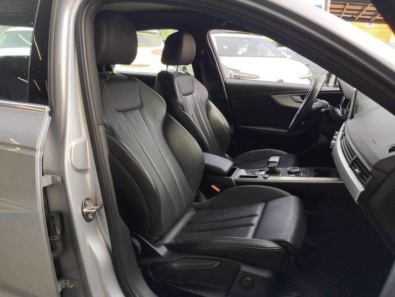 AUDI - 31