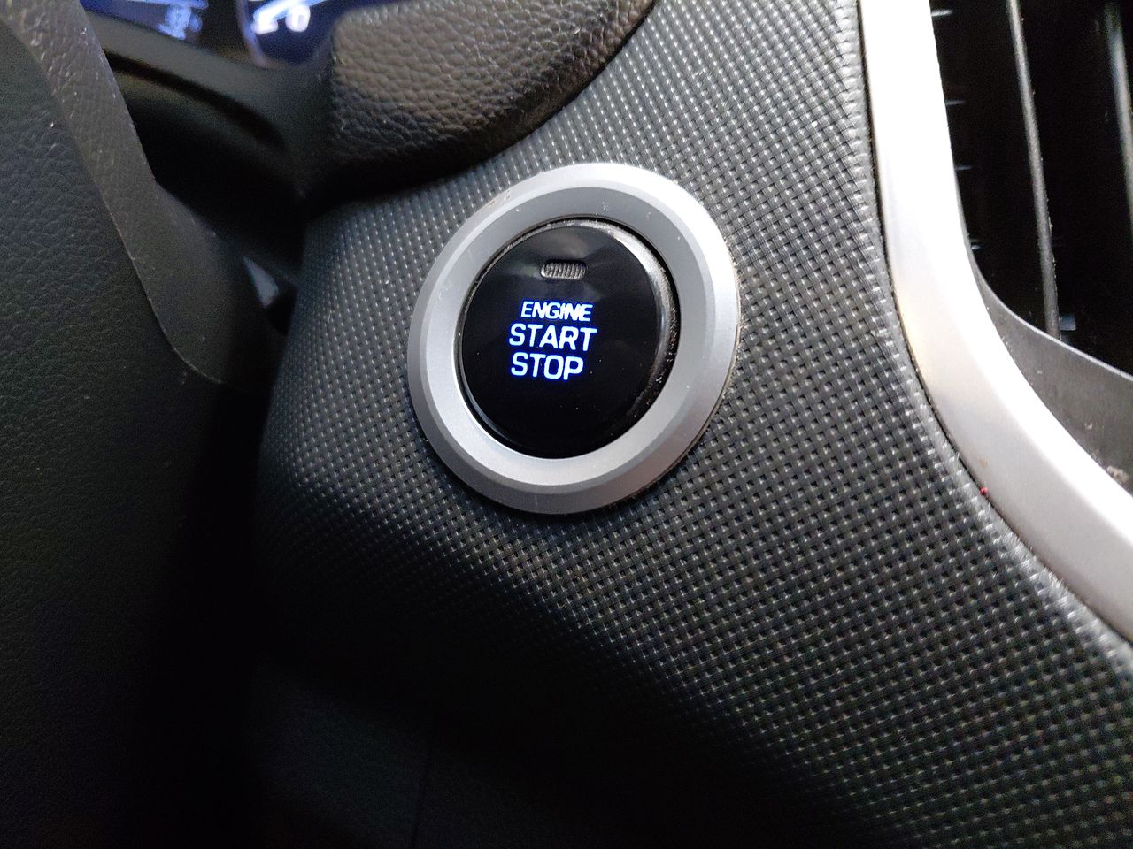 HYUNDAI - 33