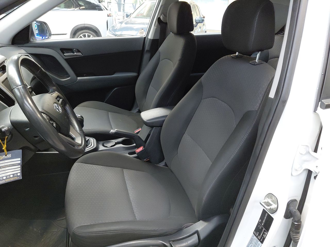 HYUNDAI - 22