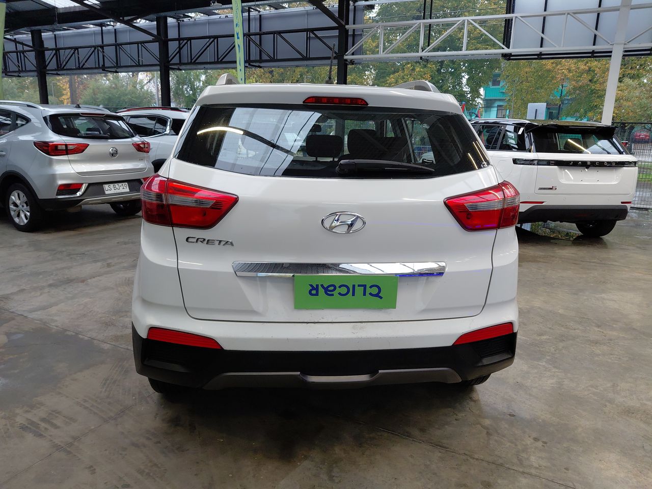 HYUNDAI - 6