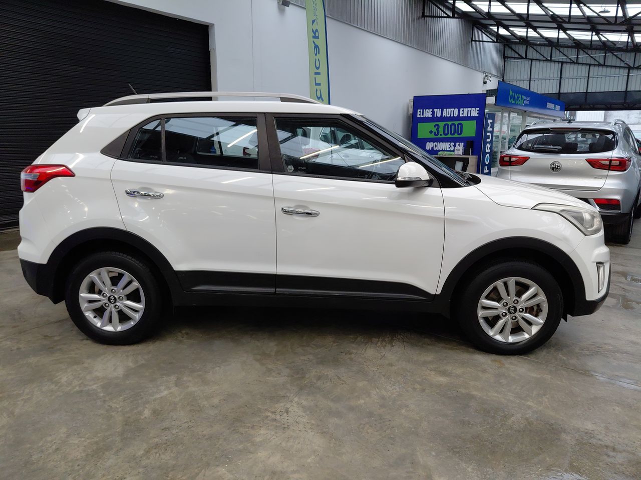 HYUNDAI - 8