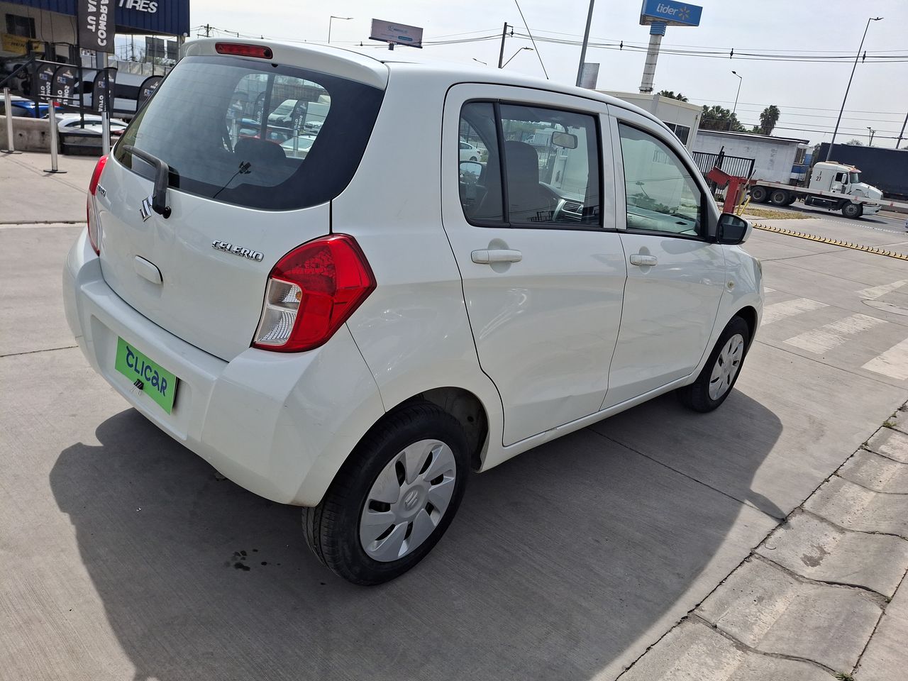 SUZUKI - 7