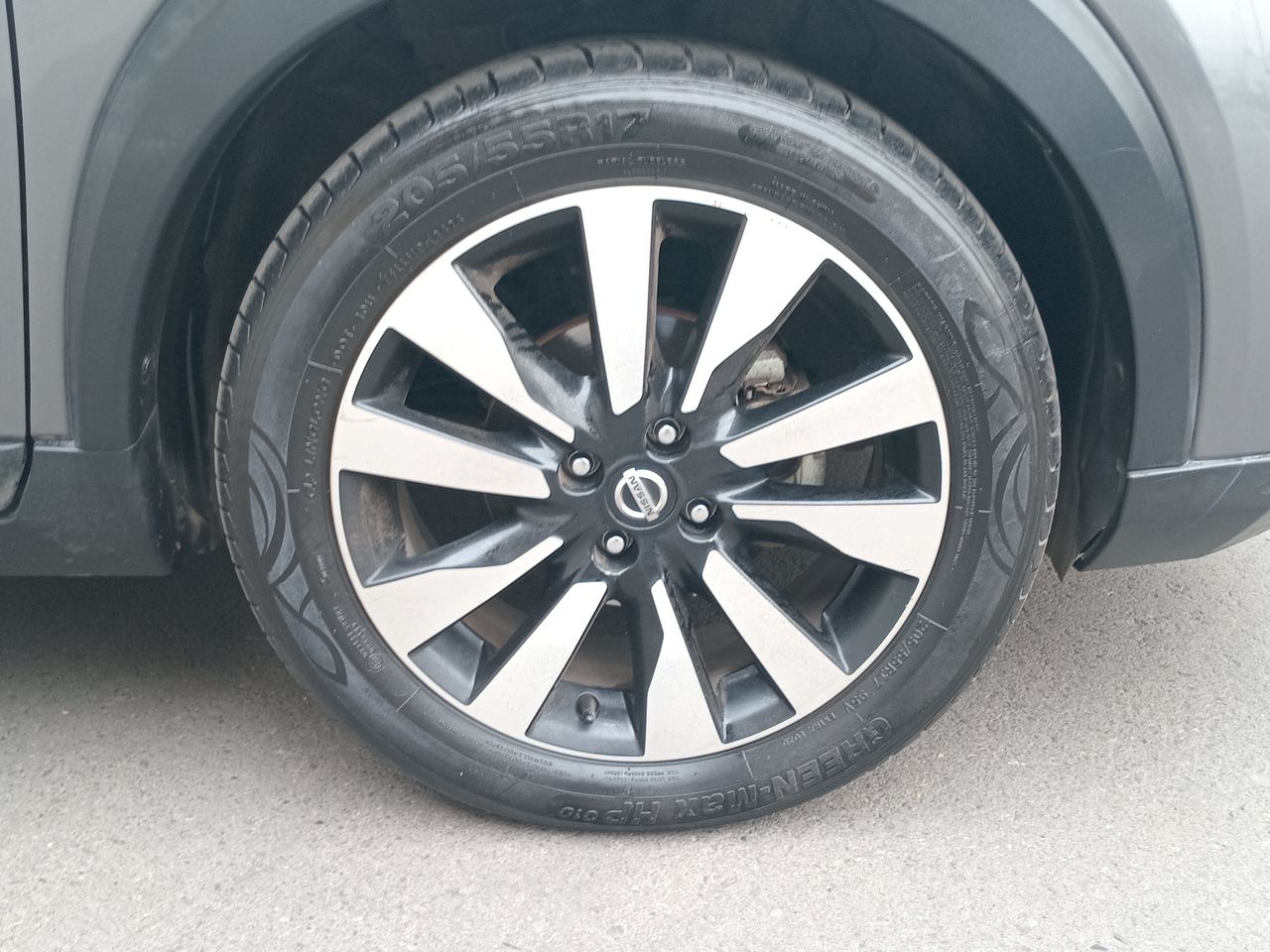 NISSAN - 15