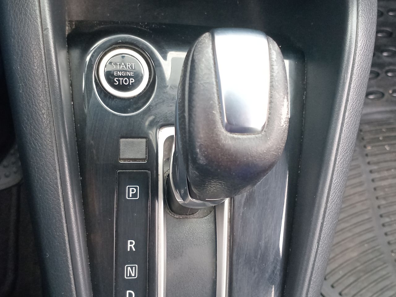 NISSAN - 29